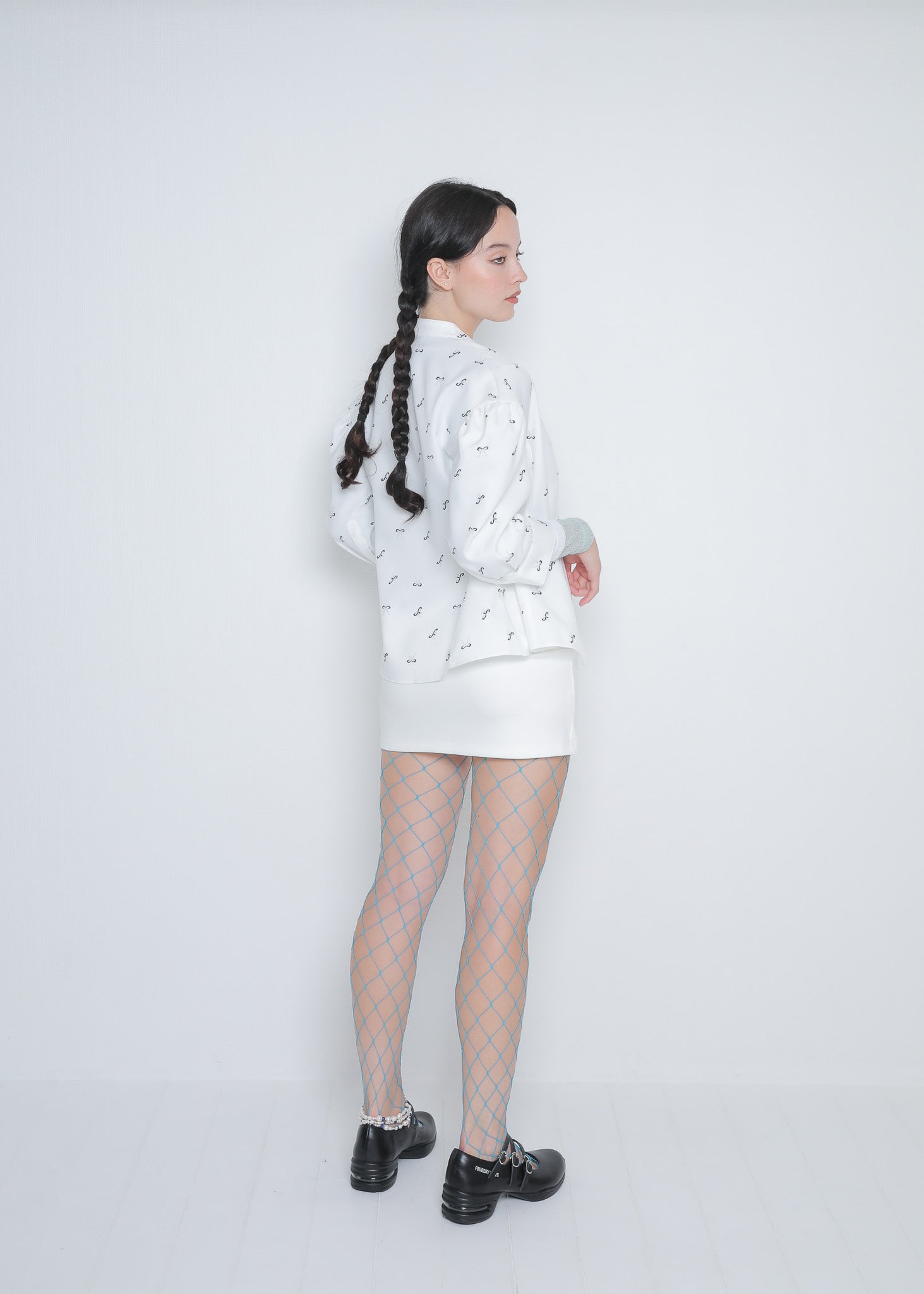 Notte / puff sleeve shirt
