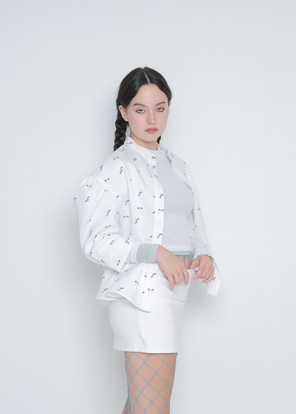 Notte / puff sleeve shirt