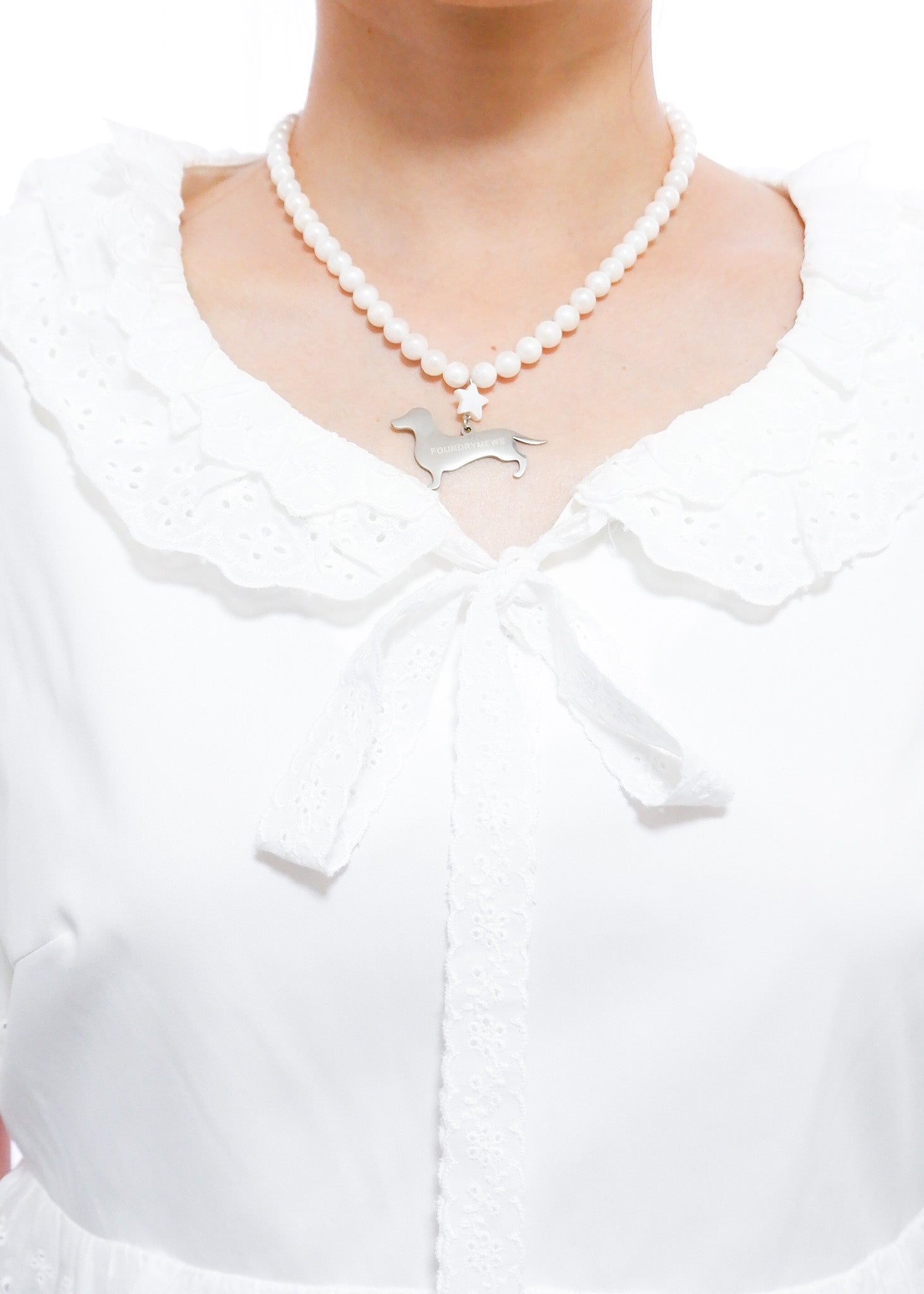 FM Signature Charm Necklace - Special Pearl | Dog