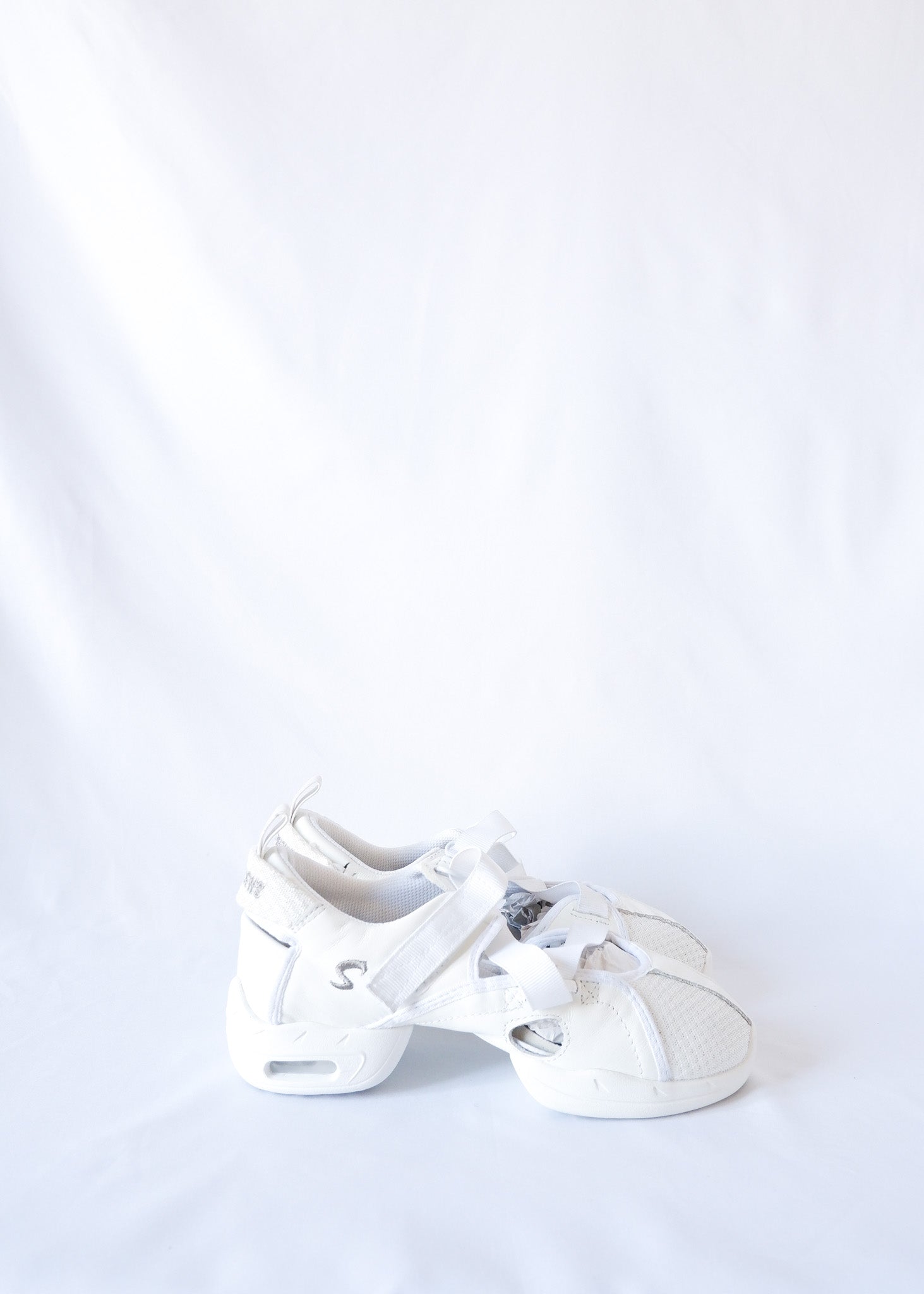 【SALE】White Canvas | 5M P-4