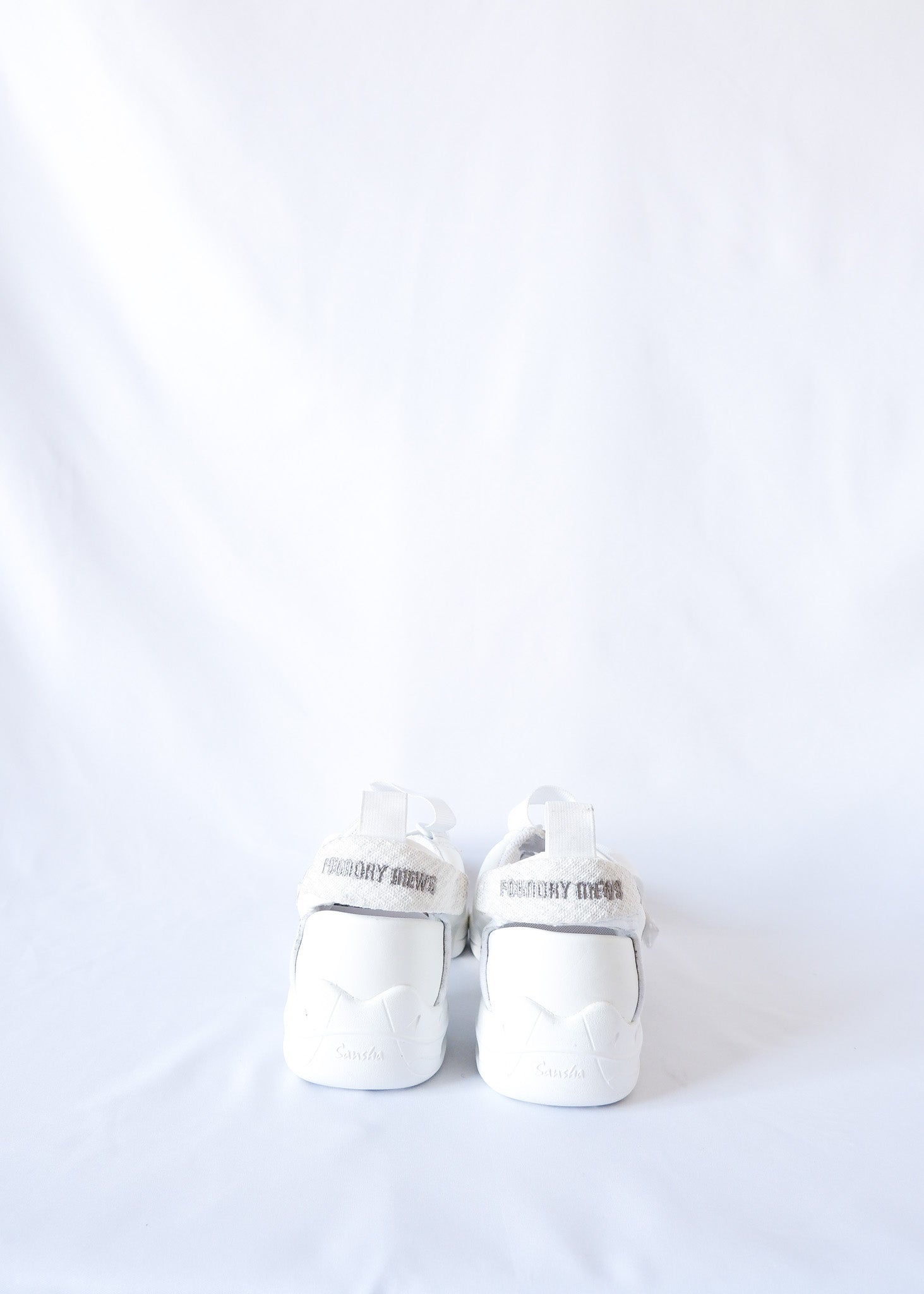 【SALE】White Canvas | 5M P-4