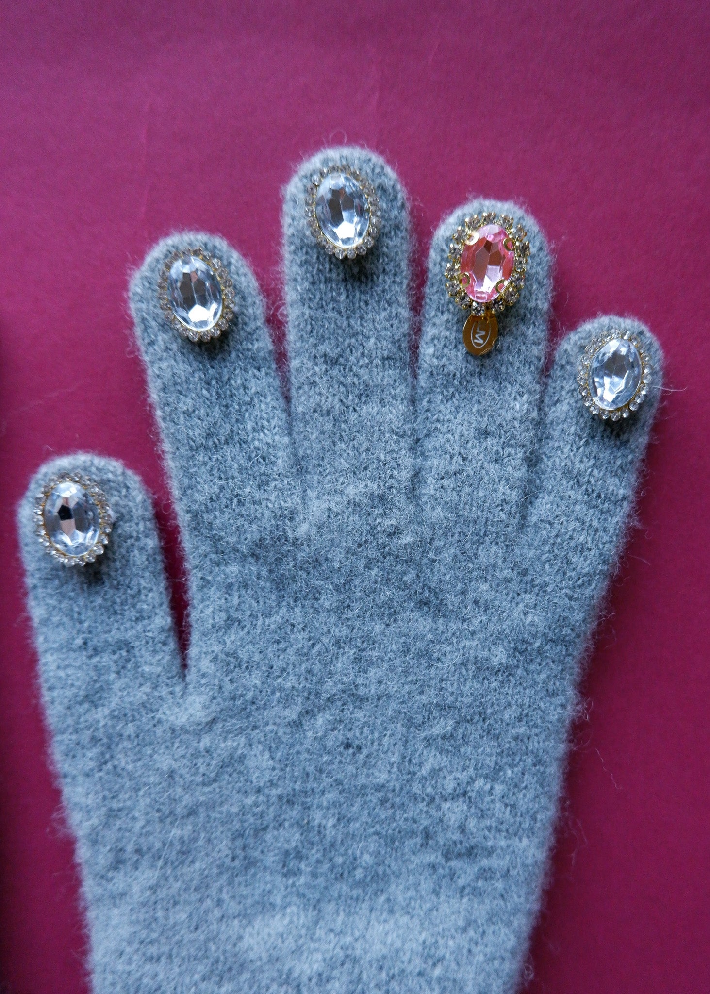 Holiday Nail Glove