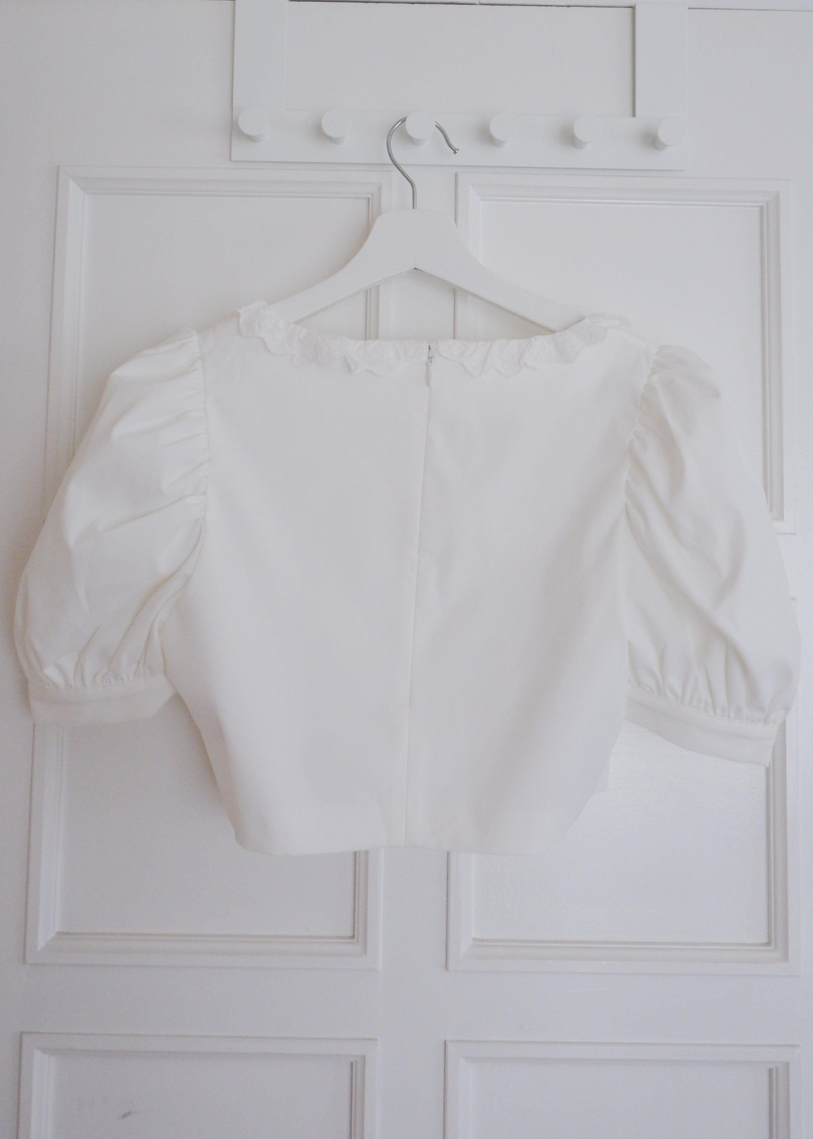 【SALE】MARIANN PUFF TOPS | m1