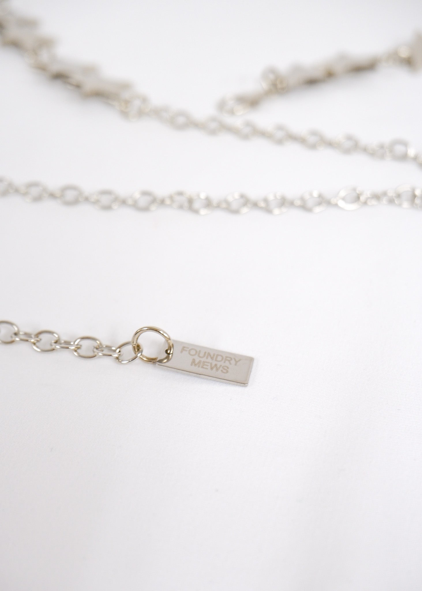 STAR CHAIN BELT