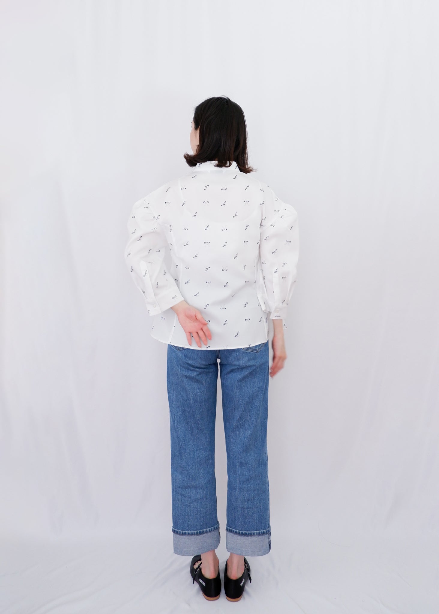 Notte / puff sleeve shirt