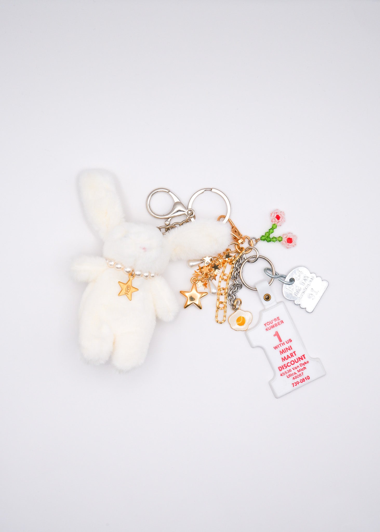 Petite Mews One of a Kind Bag Charm / white 16