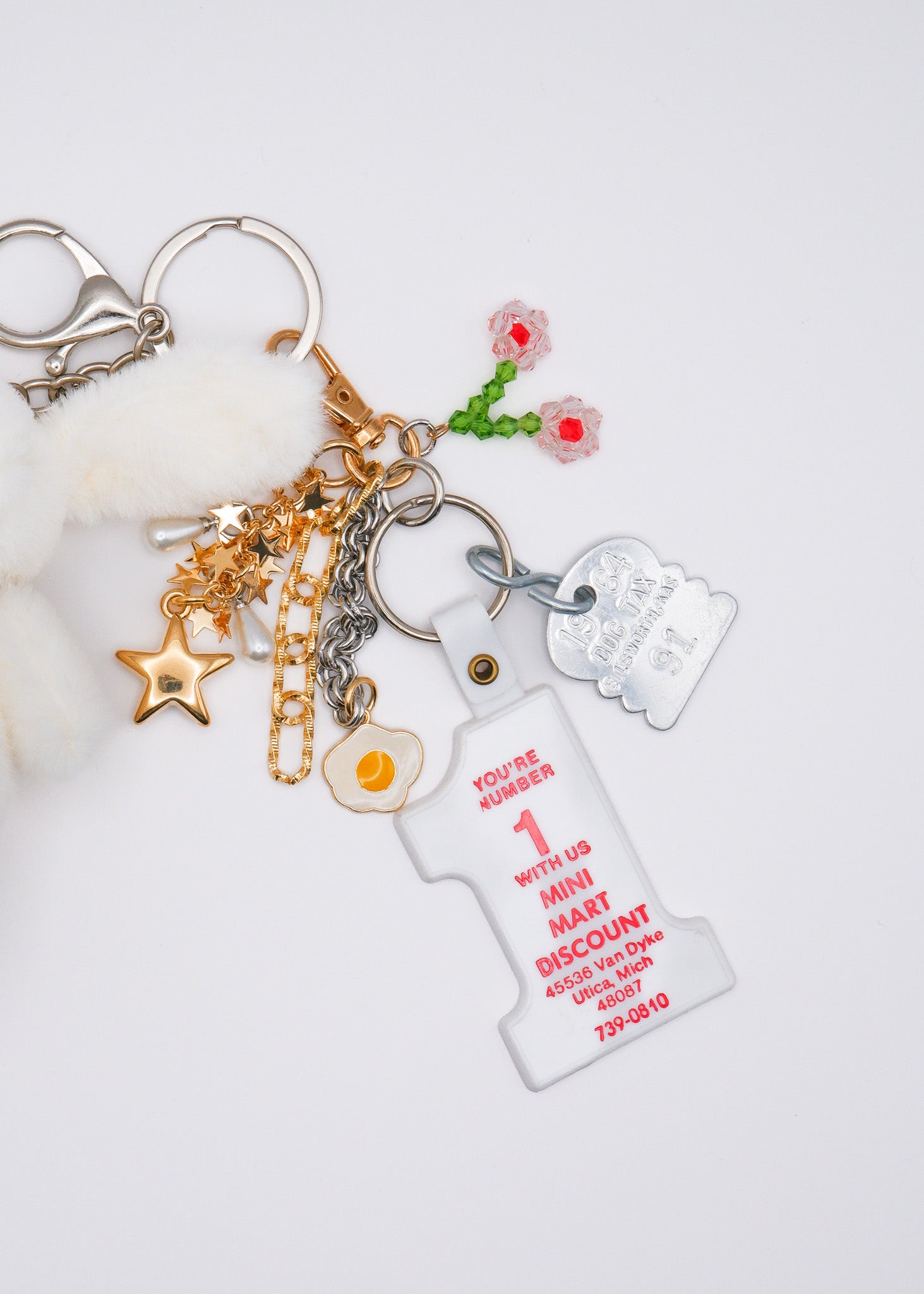 Petite Mews One of a Kind Bag Charm / white 16