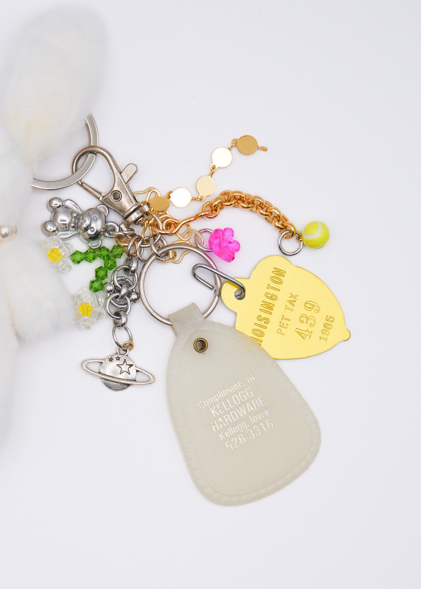 Petite Mews One of a Kind Bag Charm / white 18