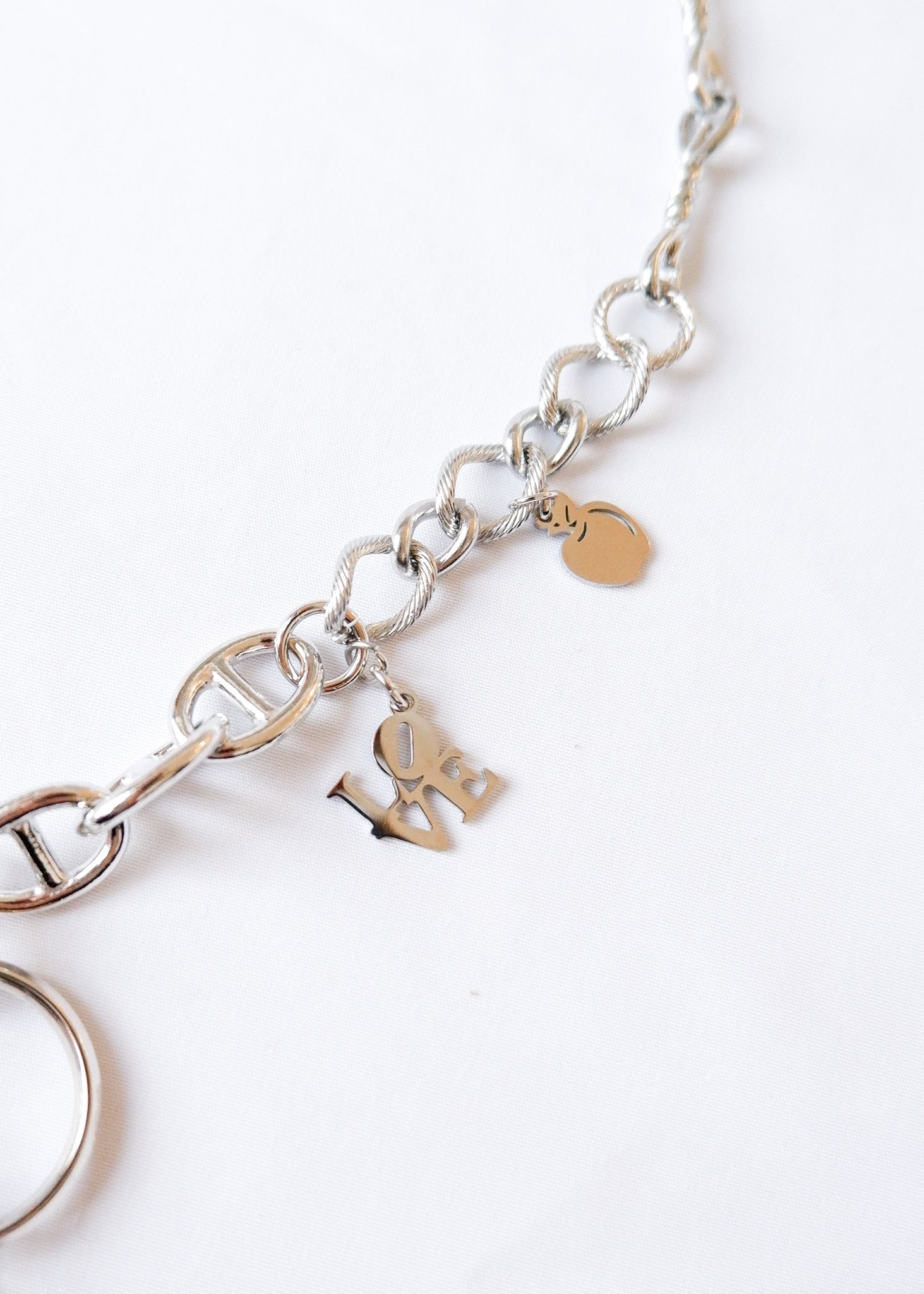 LIMITED CHARM NECKLACE /592