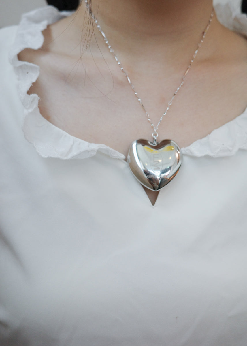 FM Signature Charm Necklace -Heart