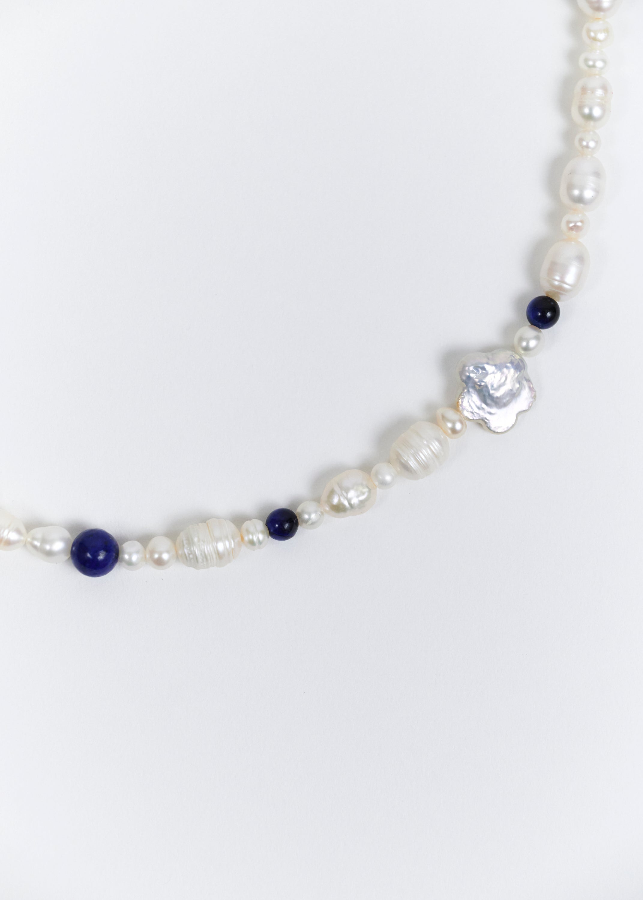 Lapis Calm Necklace / hana