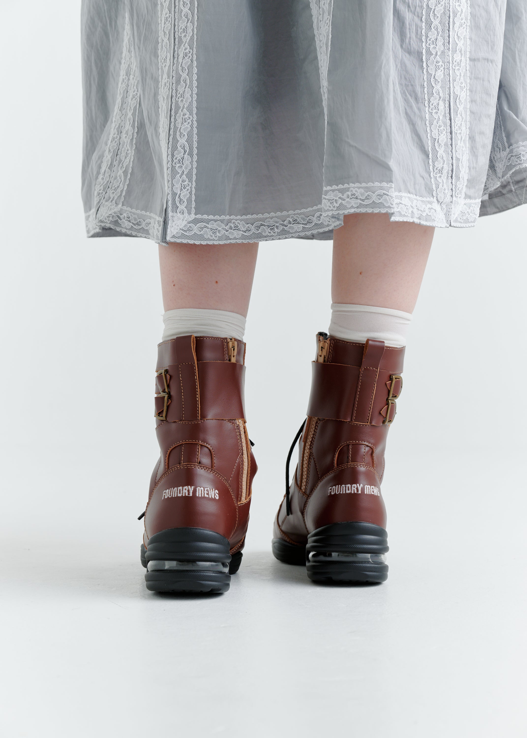 TEA BOOTS WITH BELT