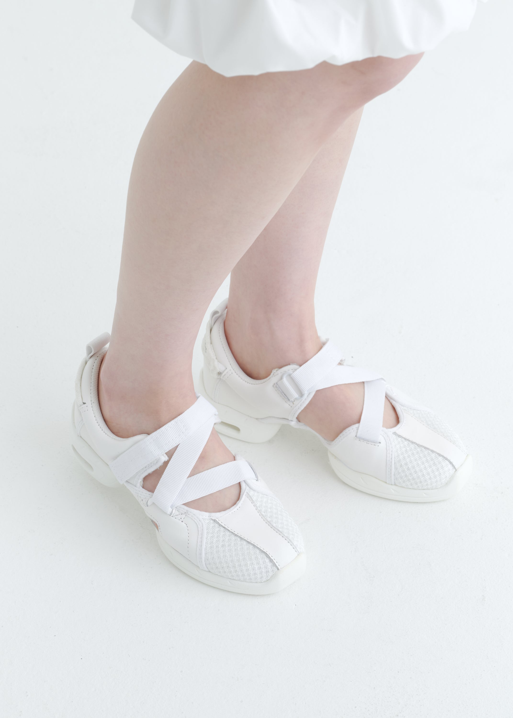 【MADE TO ORDER】Foundrymews / White canvas shoes