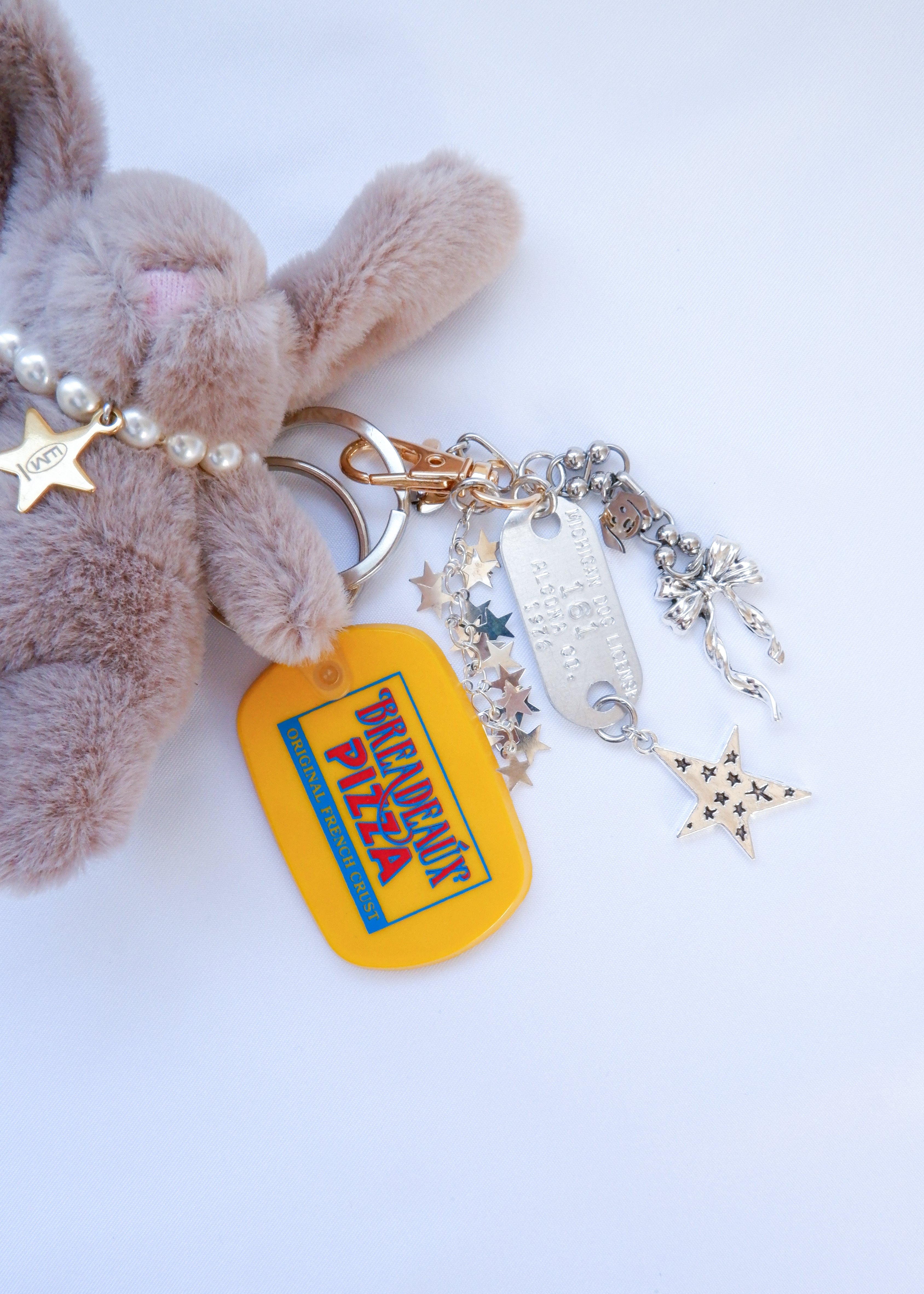 Petite Mews One of a Kind Bag Charm / brown 161