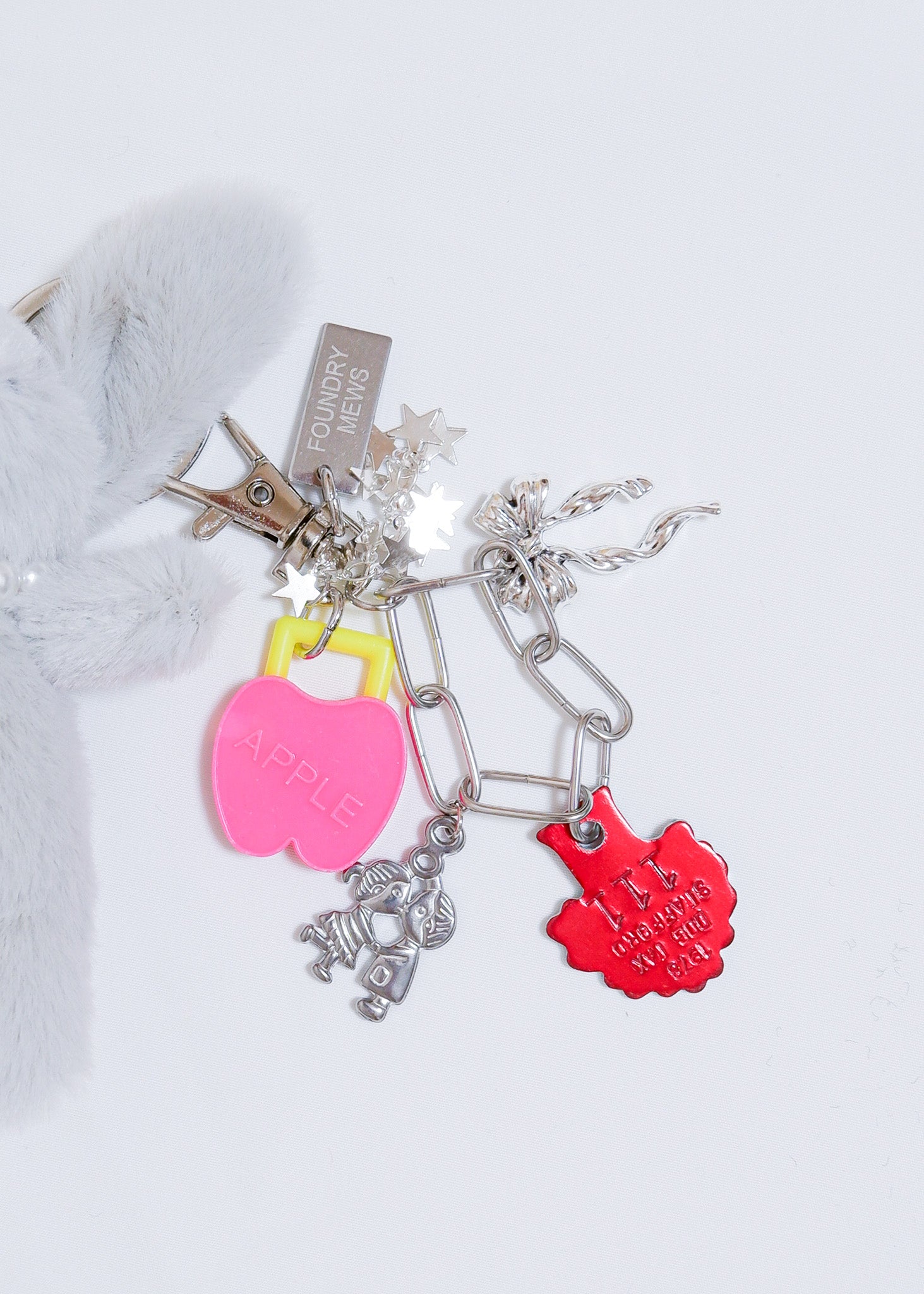 Petite Mews One of a Kind Bag Charm /light gray - 03