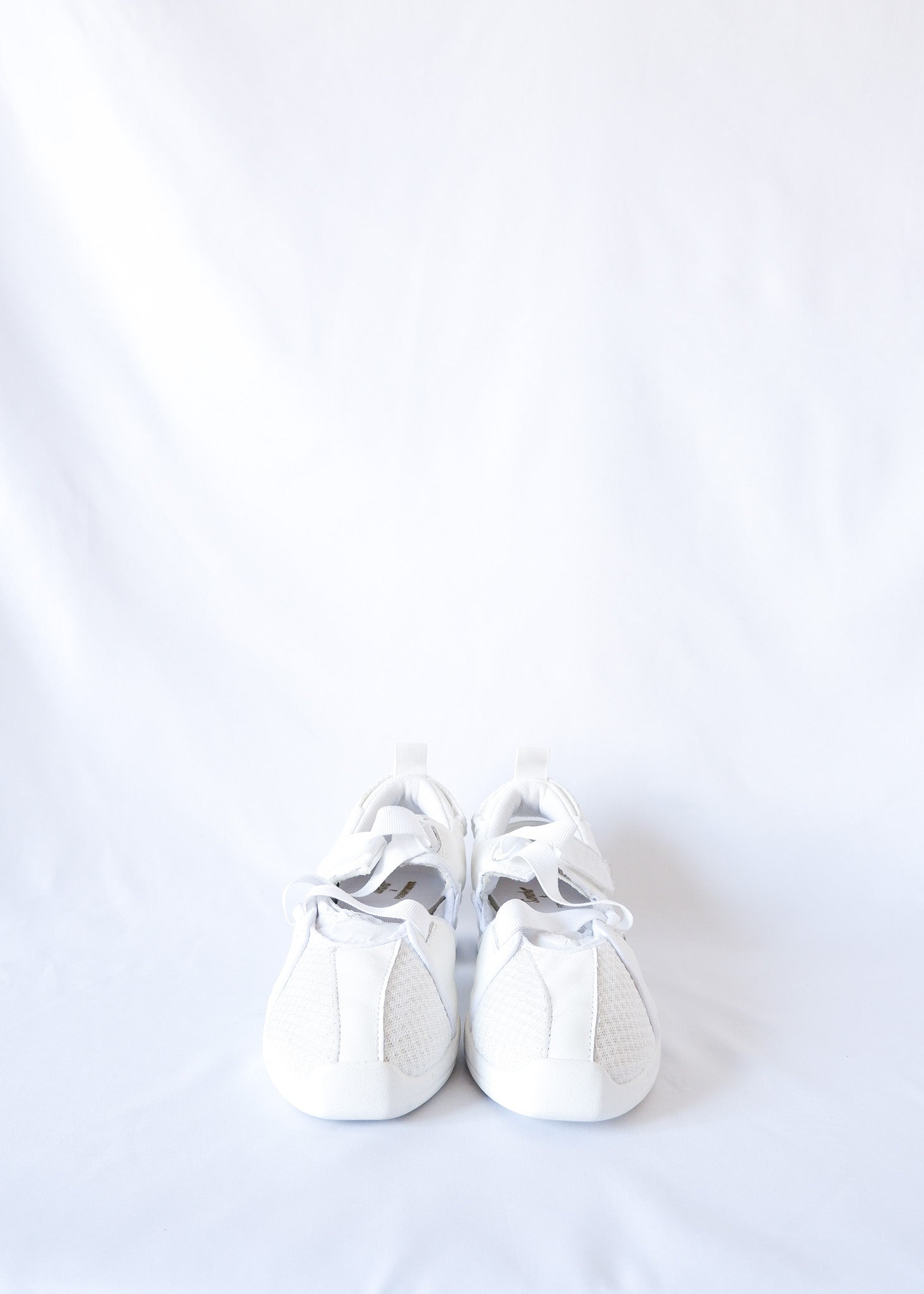 【SALE】White Canvas | 6M P-2