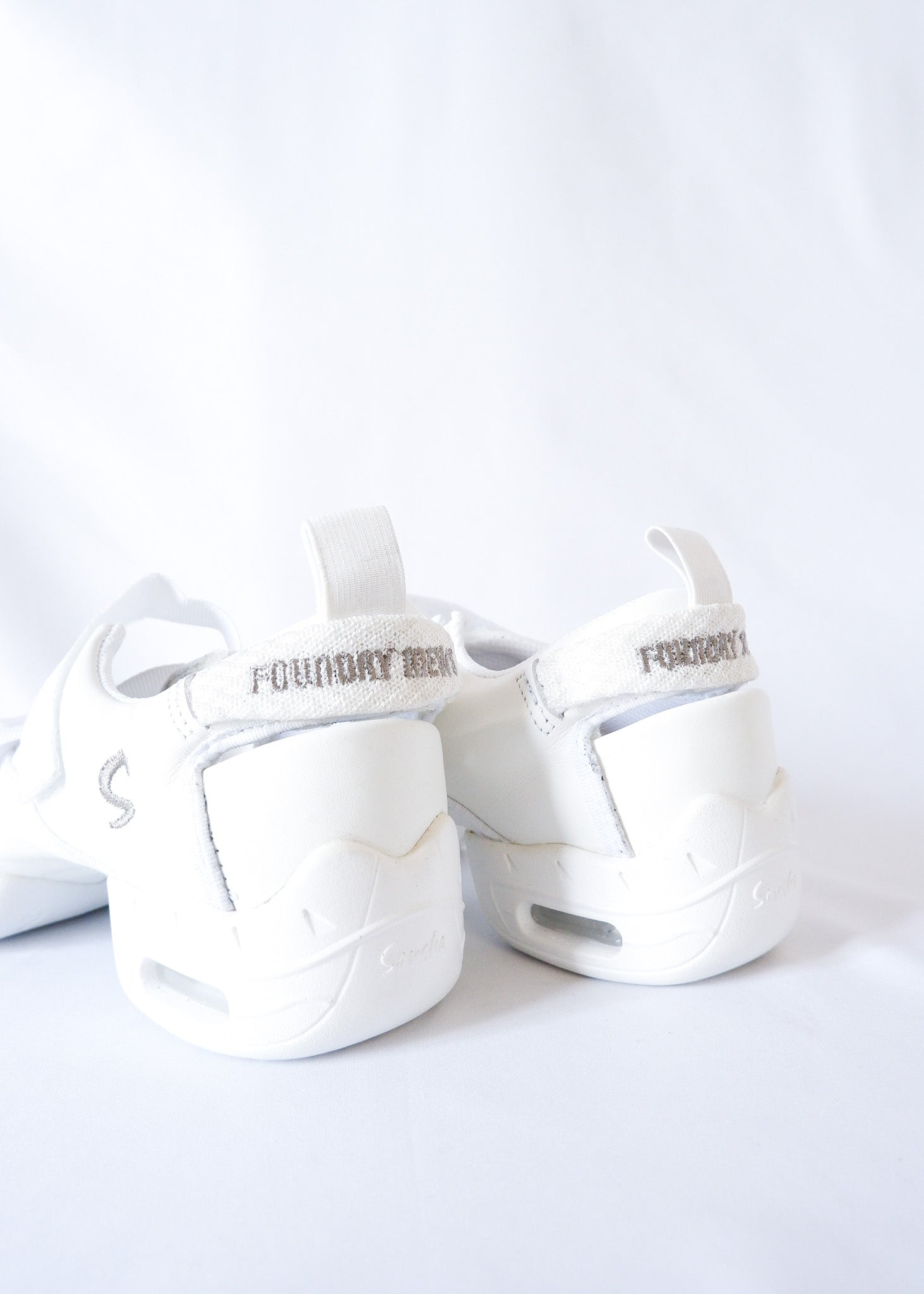 【SALE】White Canvas | 5M P-4