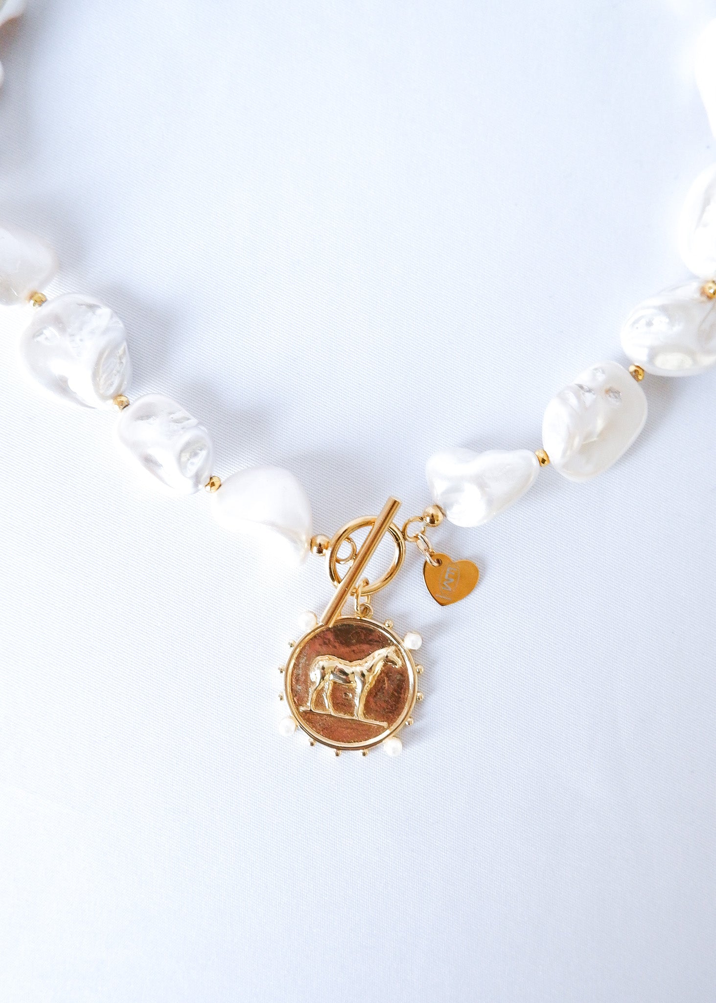 【SALE】Melted Pearl Sculpture Necklace