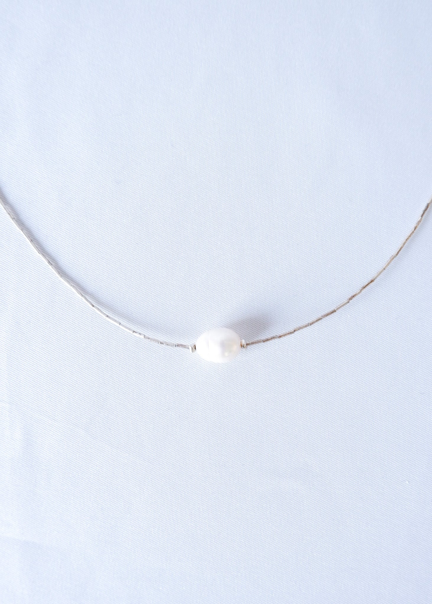 【SALE】Pearl Wire Line Necklace