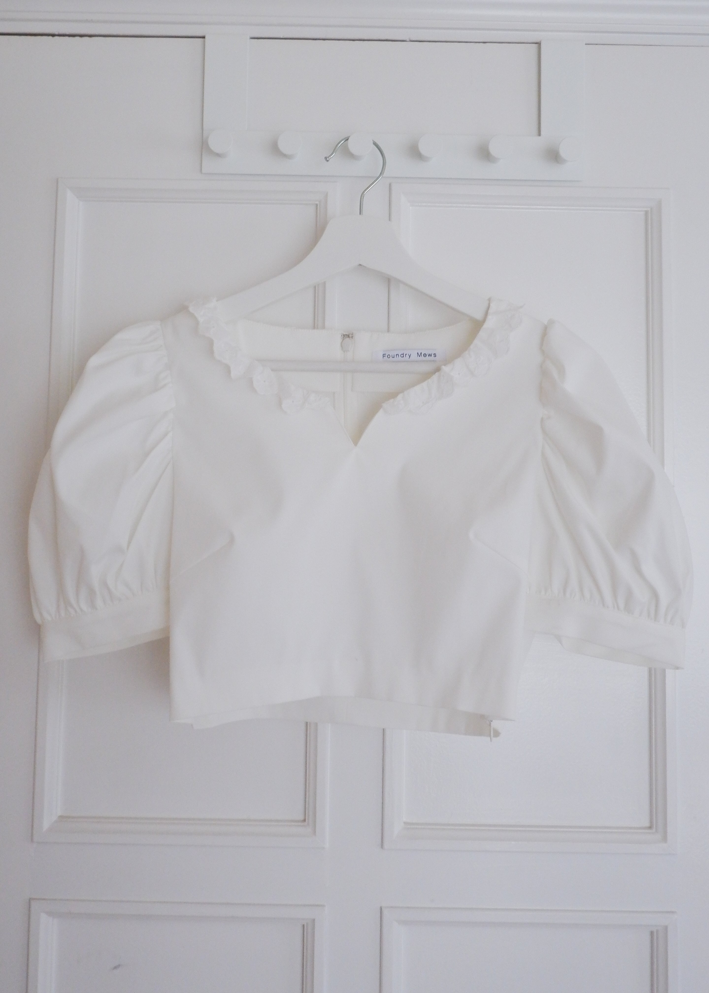 【SALE】MARIANN PUFF TOPS | m2