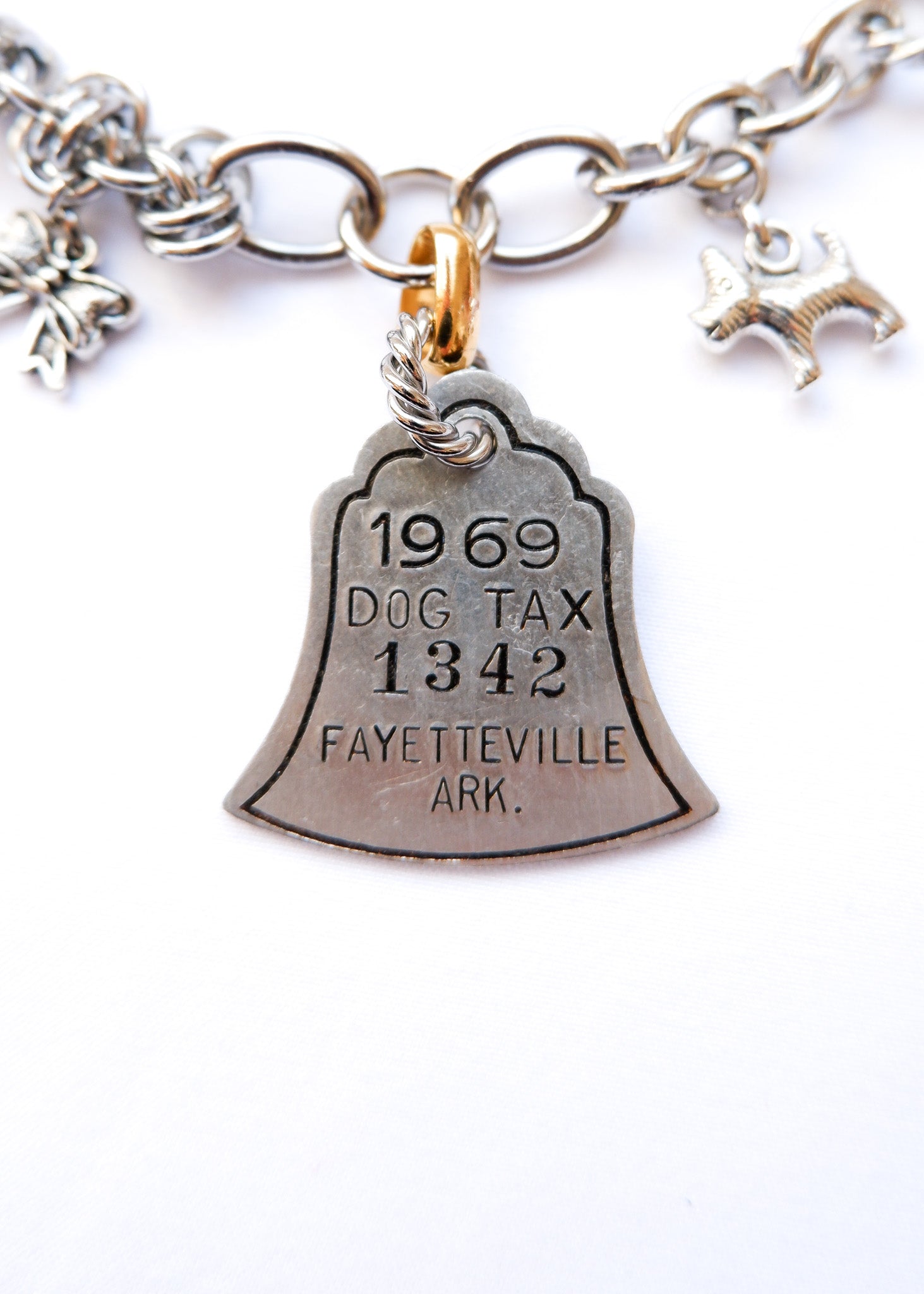 LIMITED CHARM NECKLACE /1969