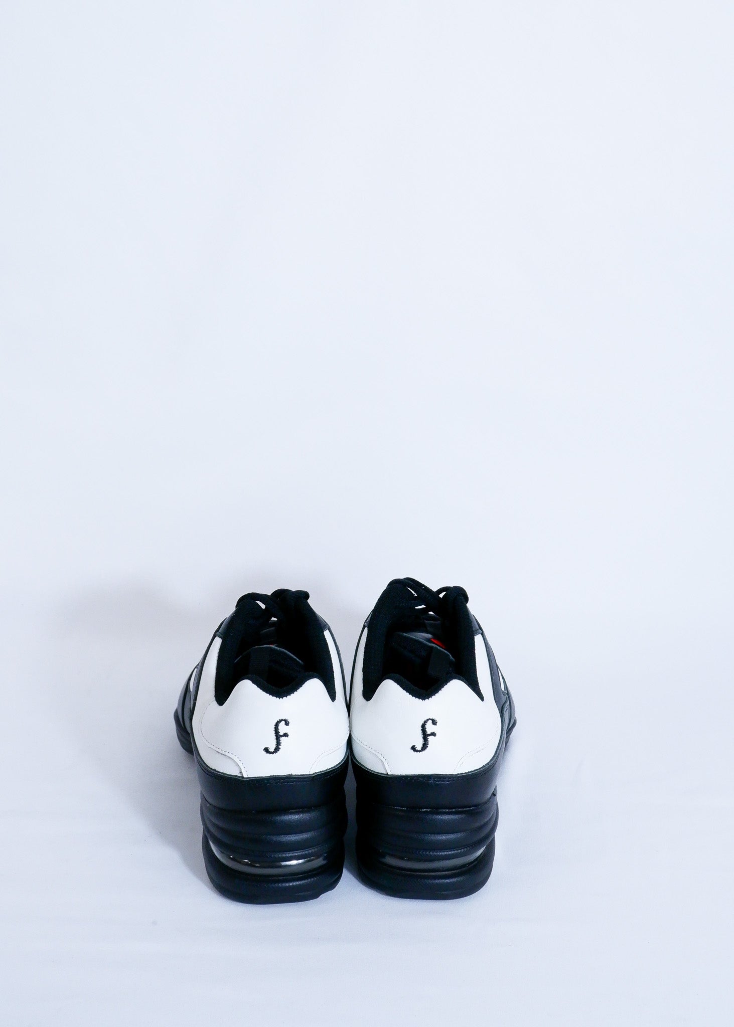 【SALE】Lagerfeld Sneakers 　11M