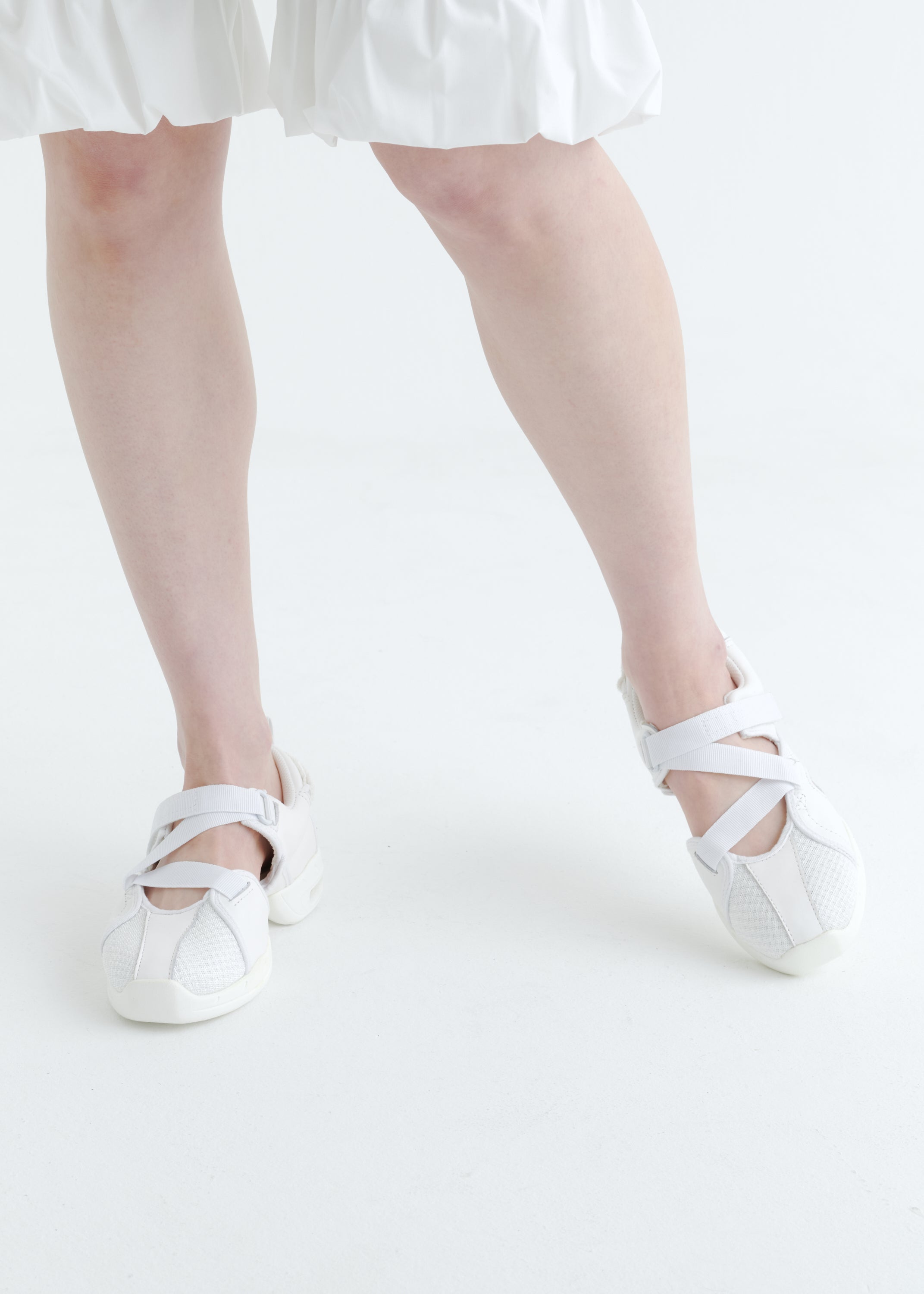 【MADE TO ORDER】Foundrymews / White canvas shoes