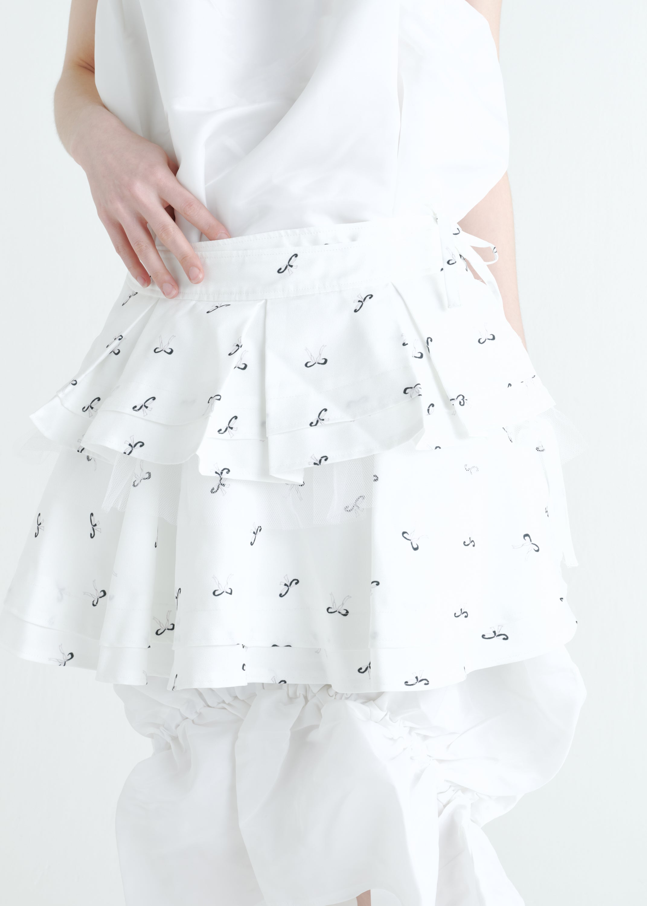 Puffy tulle Benedict Skirts | top